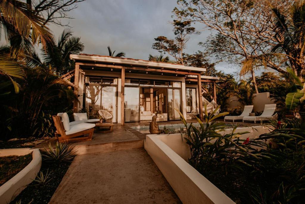 Sansara Surf Yoga & Resort 坎布塔尔 外观 照片