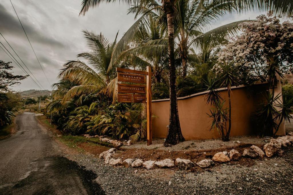 Sansara Surf Yoga & Resort 坎布塔尔 外观 照片